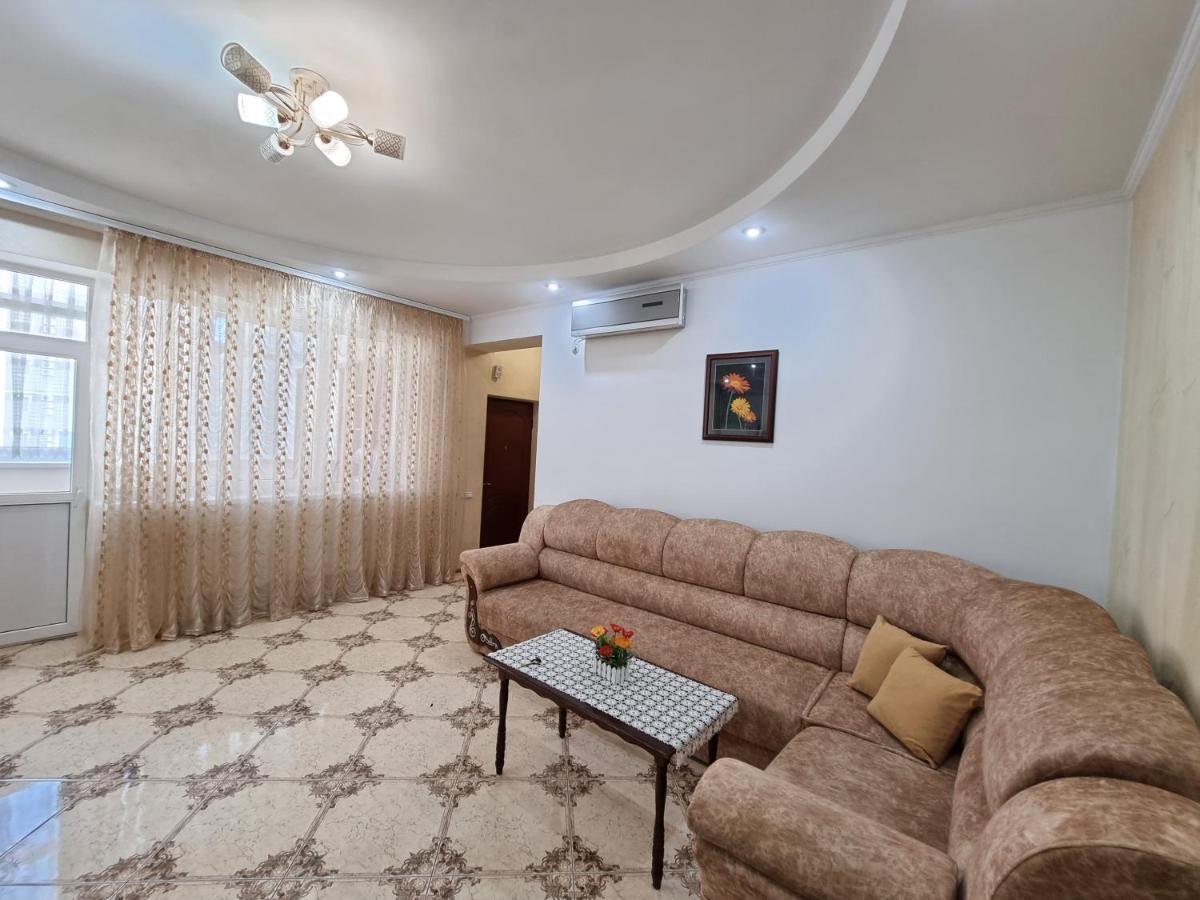 צ'יסינאו Extra Grand Apartments Two Bedrooms Ultracentral מראה חיצוני תמונה